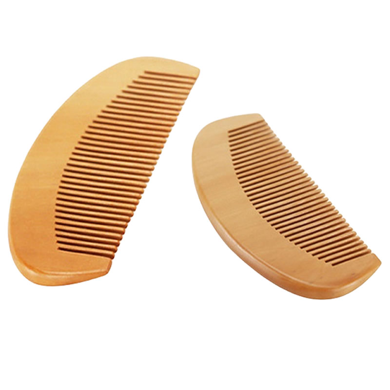 Daily use portable woold hair comb