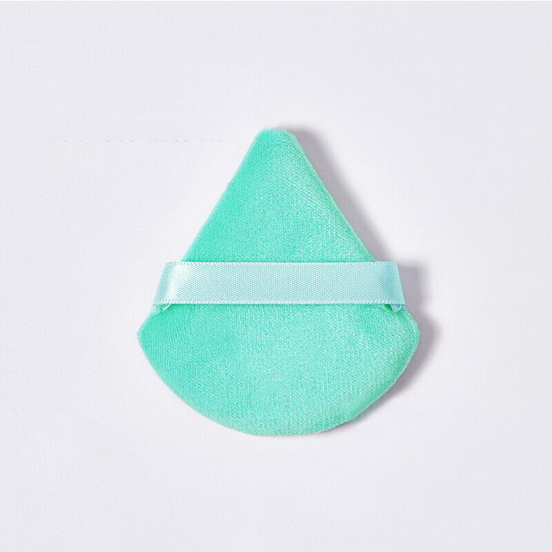 1Pcs Triangle Velvet Powder Puff Flours Mini Face Makeup Sponge